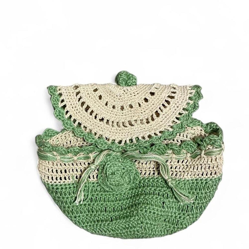 Handmade green and cream natted